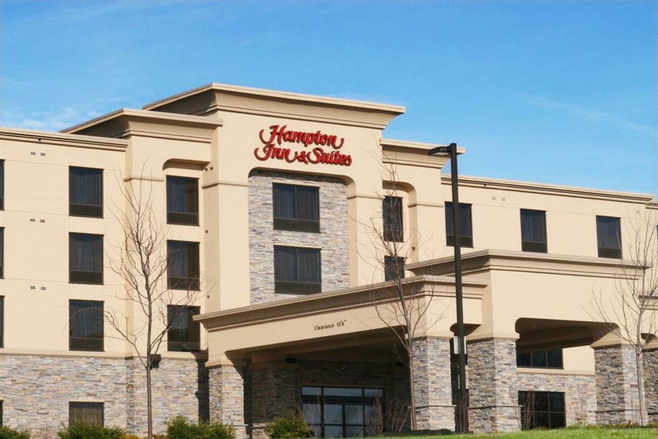 Hampton Inn & Suites Chadds Ford Glen Mills Exterior photo